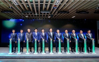 中国一汽大湾区研发院在广东深圳揭牌！